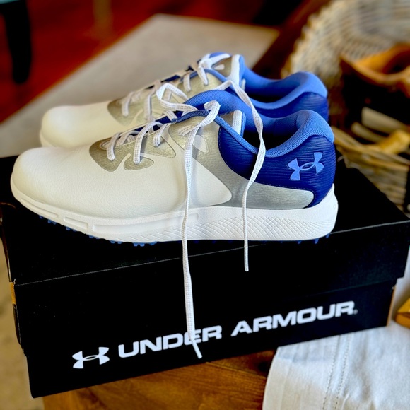 Under Armour Women’s Charged Breathe SL - Picture 1 of 2